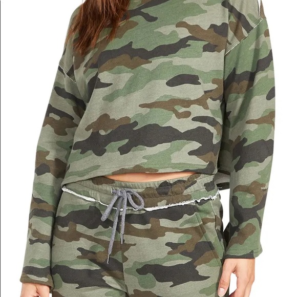 NEW! BB Dakota Camo Matching Lounge Set - NWT - Picture 3 of 5